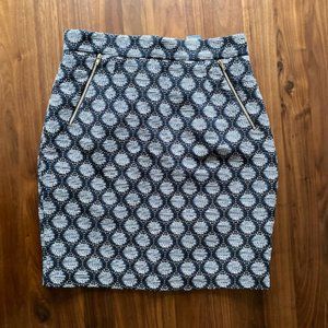 H&M Fitted Pencil Skirt